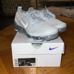 Women’s Nike Air Vapormax Flyknit 3 Shoes